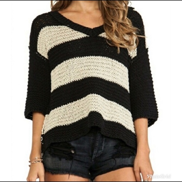 NWOT FREE PEOPLE Chunky Knit Oversized Sweater - Picture 1 of 5